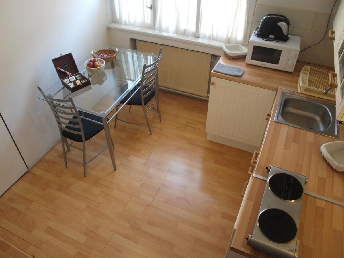 Apartmany Rossa Louny Buitenkant foto