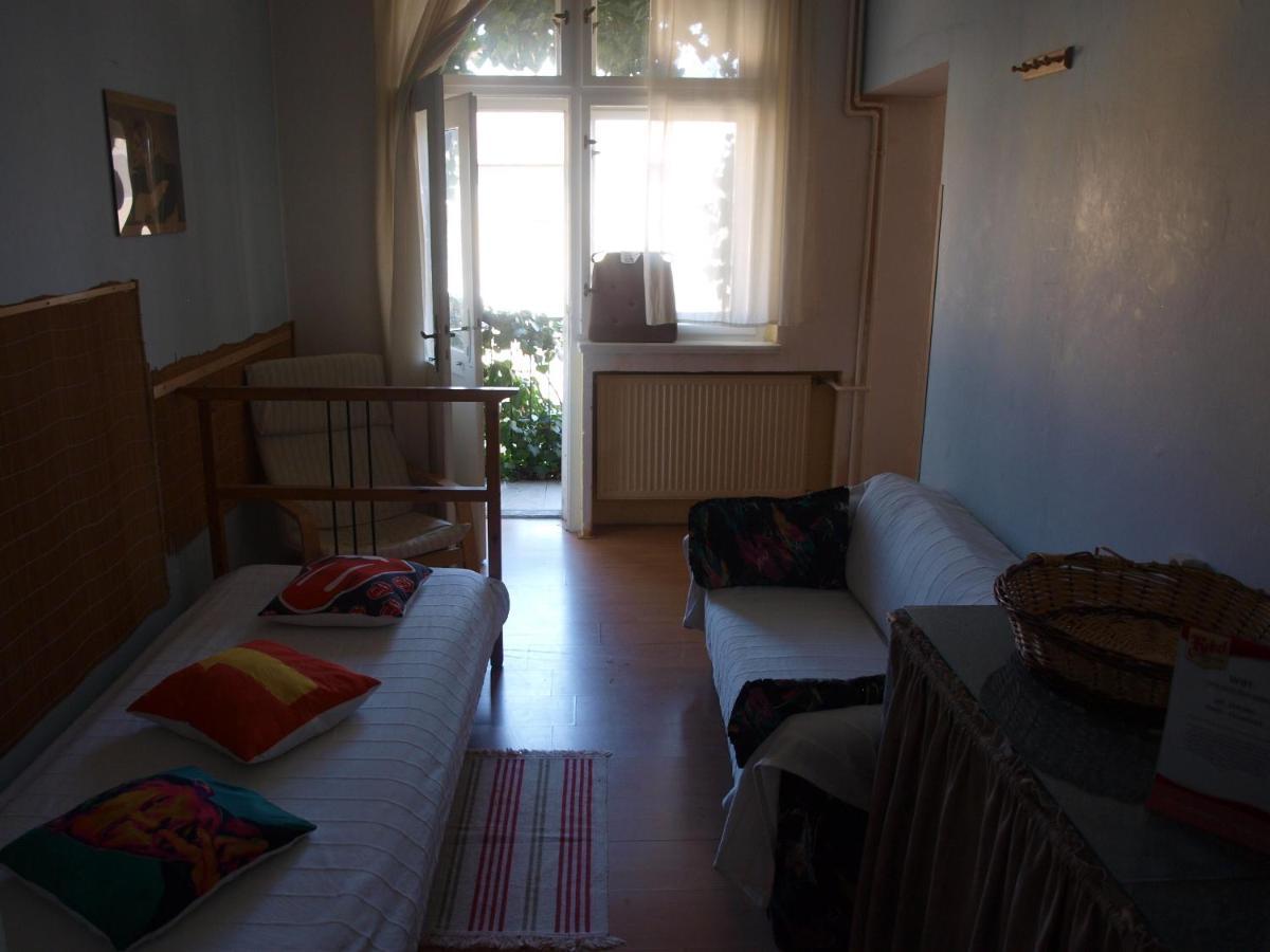 Apartmany Rossa Louny Buitenkant foto