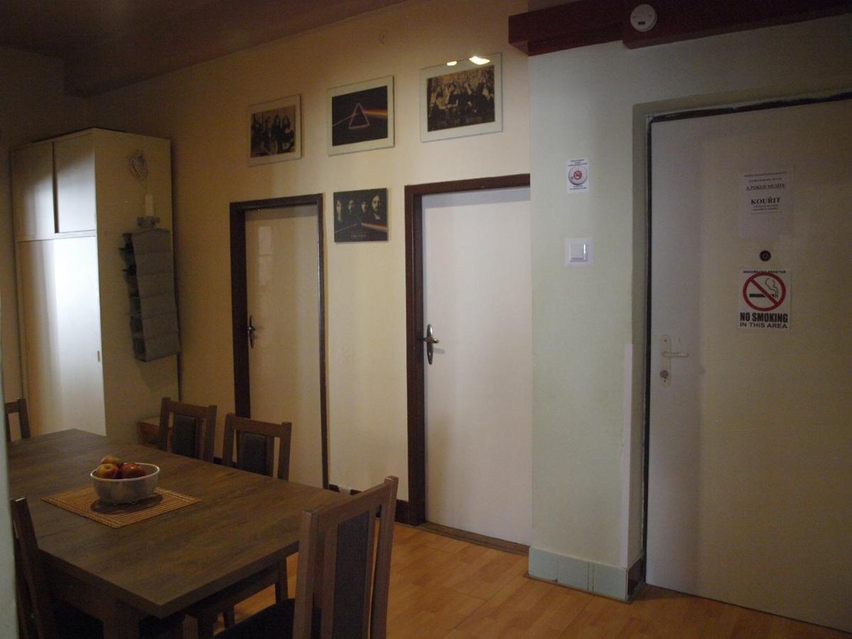 Apartmany Rossa Louny Buitenkant foto